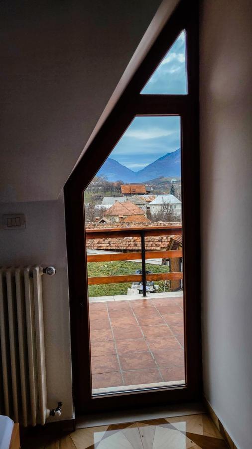 Pensiunea Tesoro Corbeni Buitenkant foto